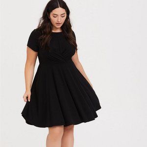 BNWT! Torrid Mini Rib Knit Drape Front Skater Dress SIZE 2 (18-20)